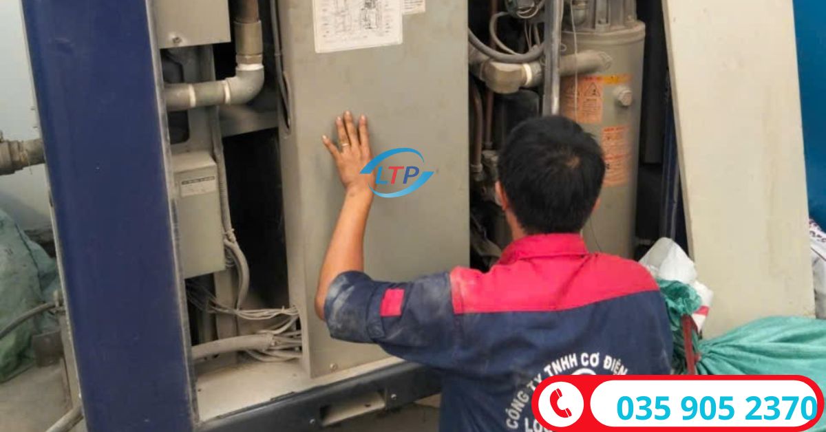 Bảo Dưỡng Máy Nén Khí Trục Vít Cho Nhà Máy Nhựa: Giải Pháp Nâng Cao Hiệu Suất Và Giảm Chi Phí Vận Hành